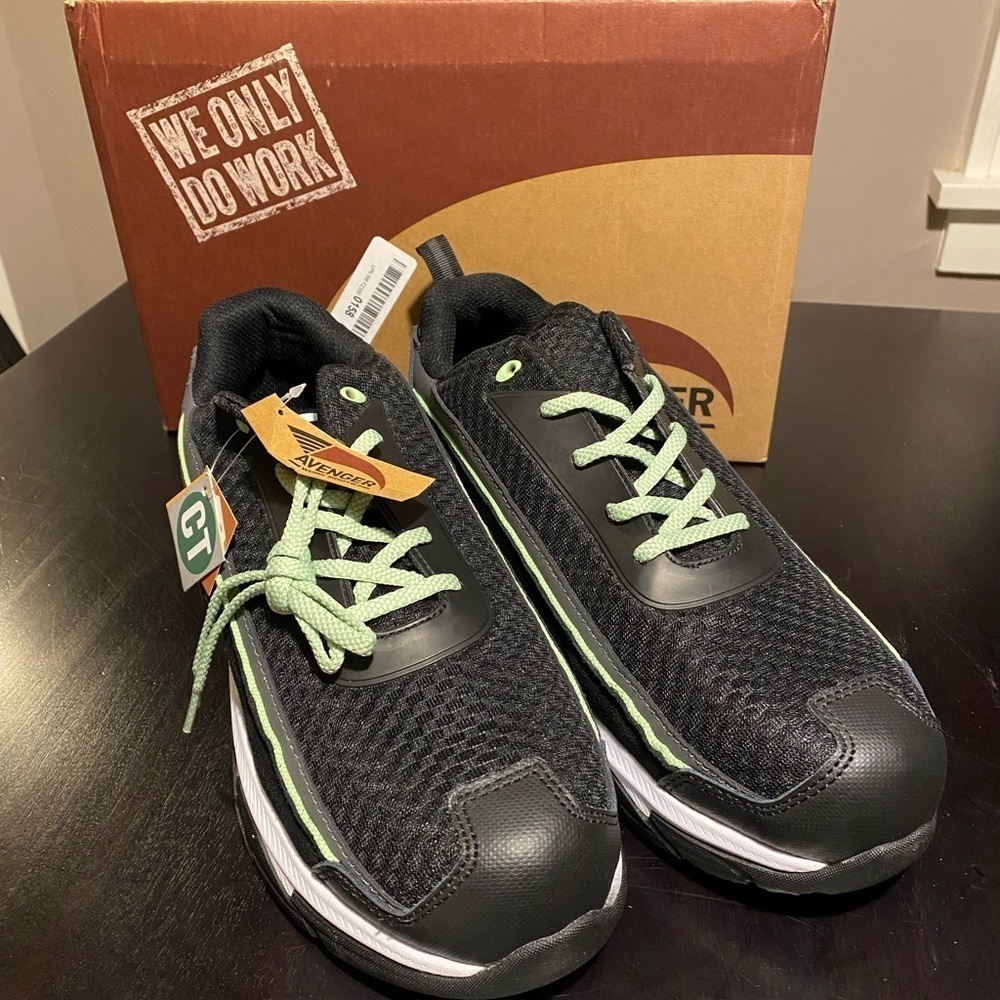 Avenger A1010 Electra CT size 11 work, safety, utility shoe w/ composite toe.